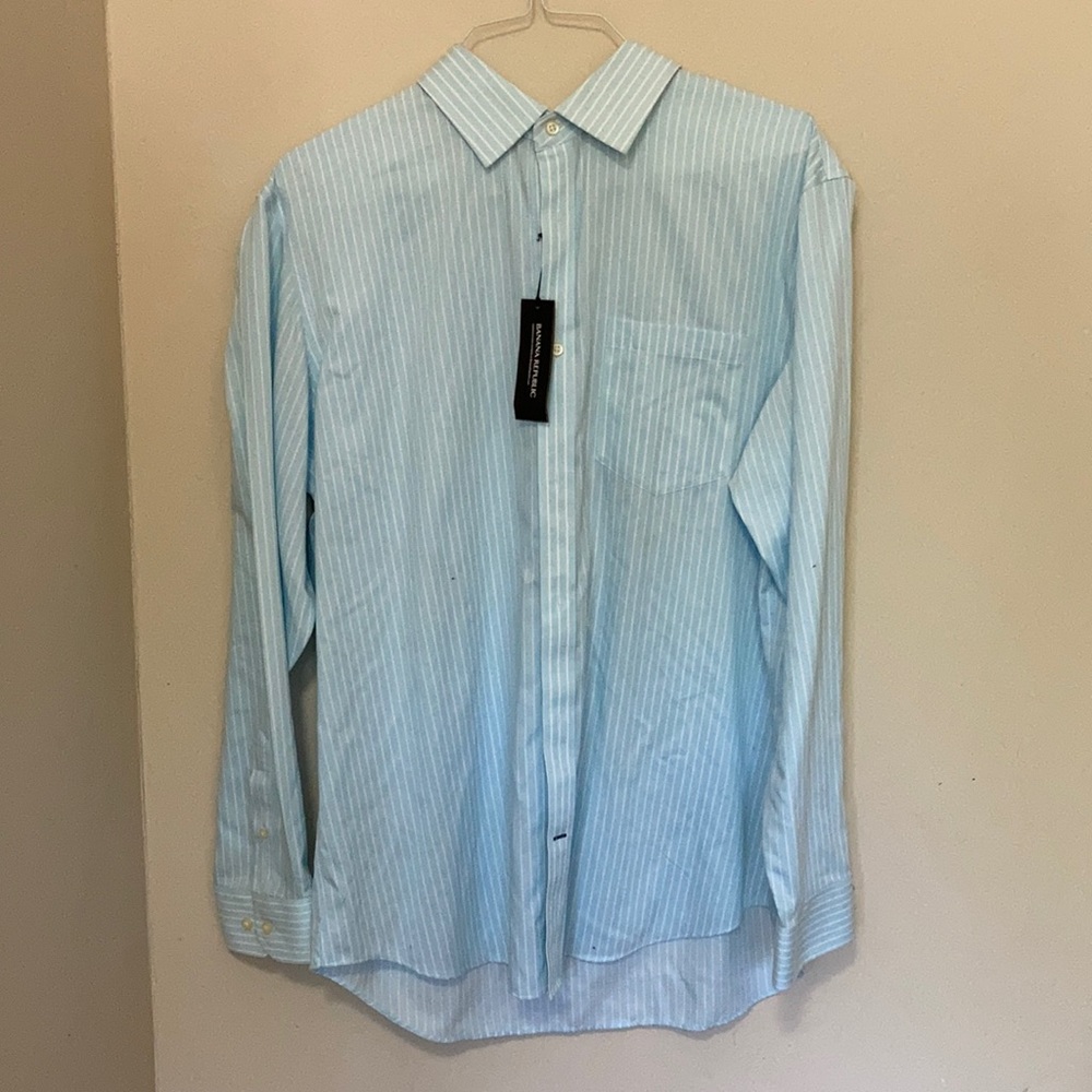 Banana Republic Dress Shirt 👔